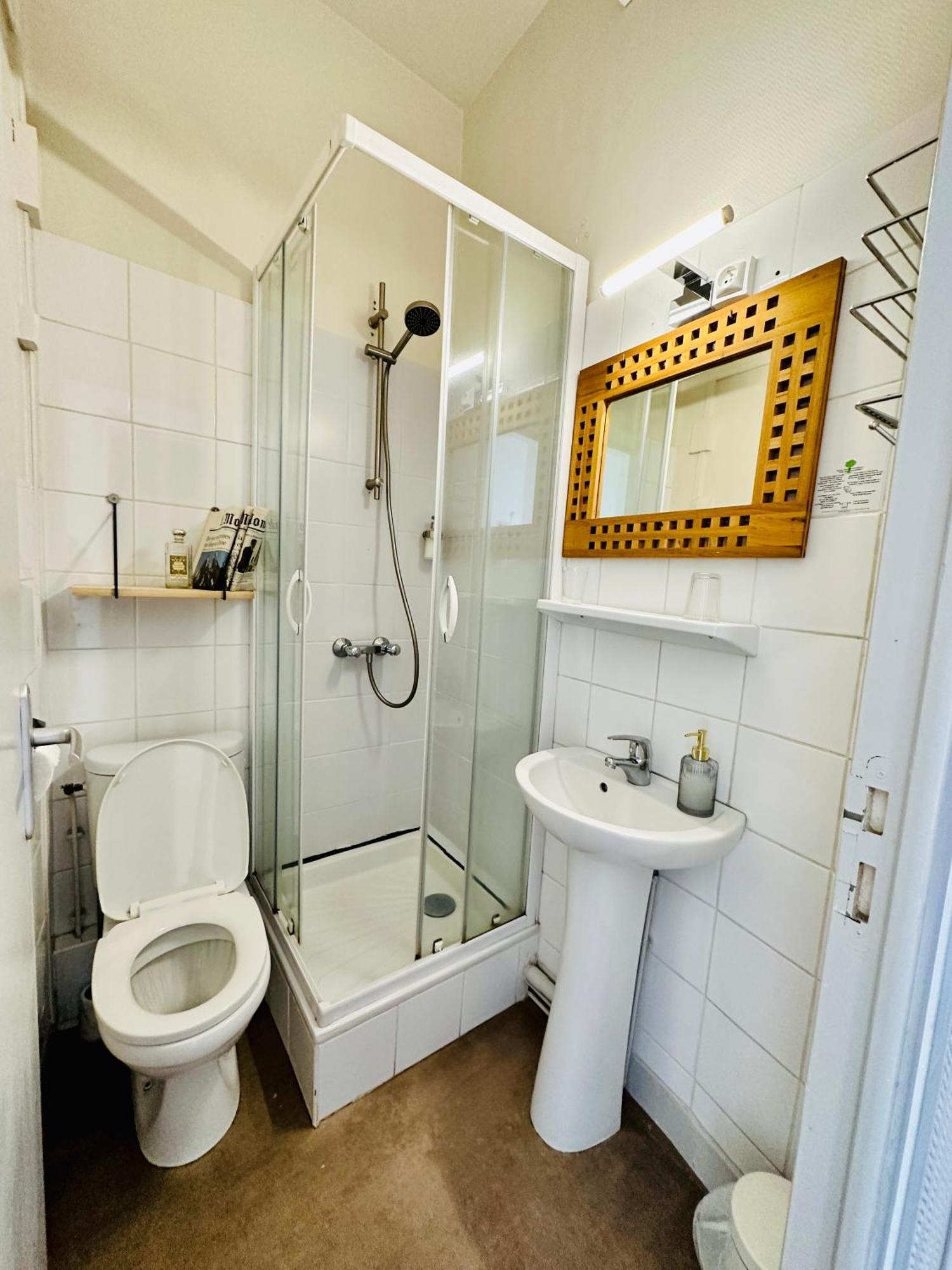 Hotel Le Midi Clermont-Cournon エクステリア 写真