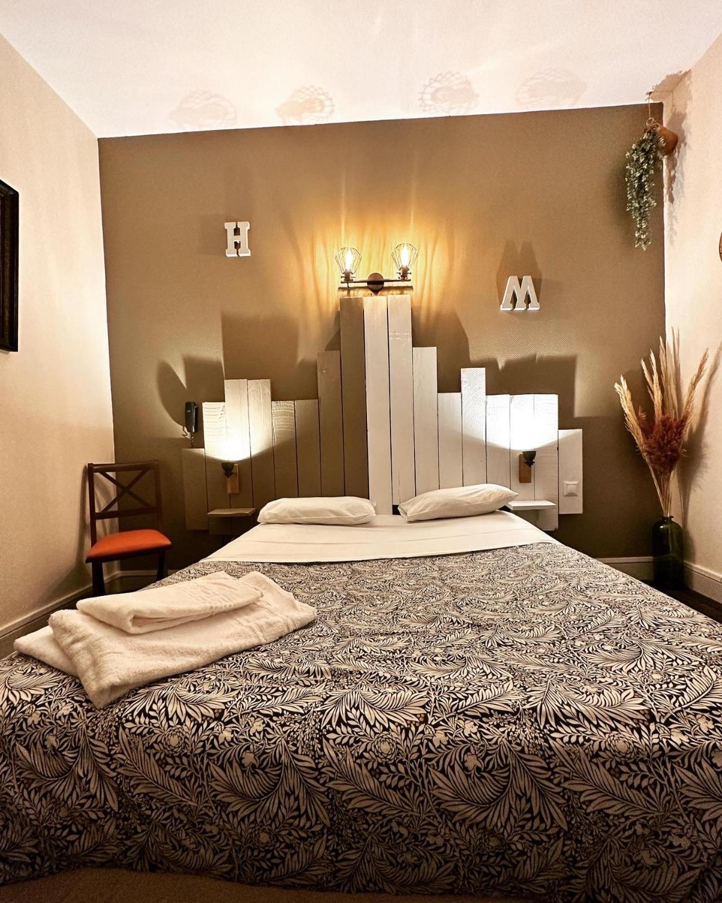 Hotel Le Midi Clermont-Cournon エクステリア 写真